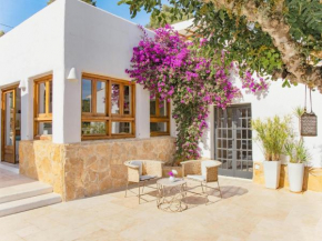 Hotel Holiday home with spacious rooms